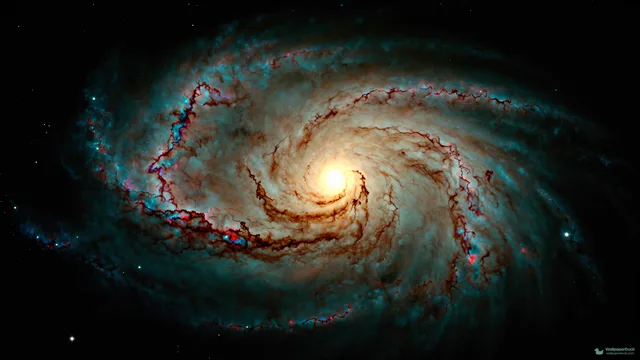 Amber Spiral Core — Cosmic & astrophotography 4K wallpaper