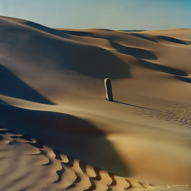 Dune Ridge Amber — Desert 4K wallpaper