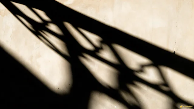 Architectural Shadow Play — Shadow play 4K wallpaper