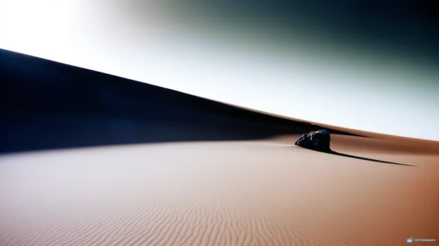Sinuous Dune Ridge — Desert 4K wallpaper