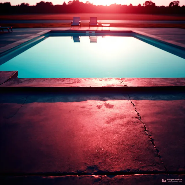 Empty Pool Dusk — Analog nostalgia 4K wallpaper