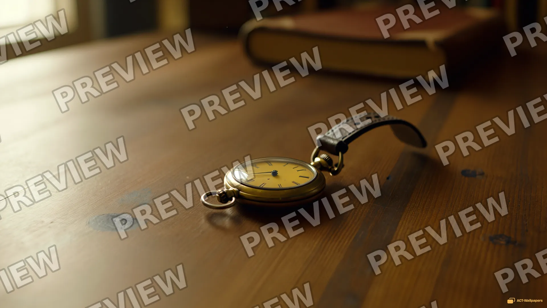 Vintage Brass Pocket Watch — Auto colour 4K wallpaper