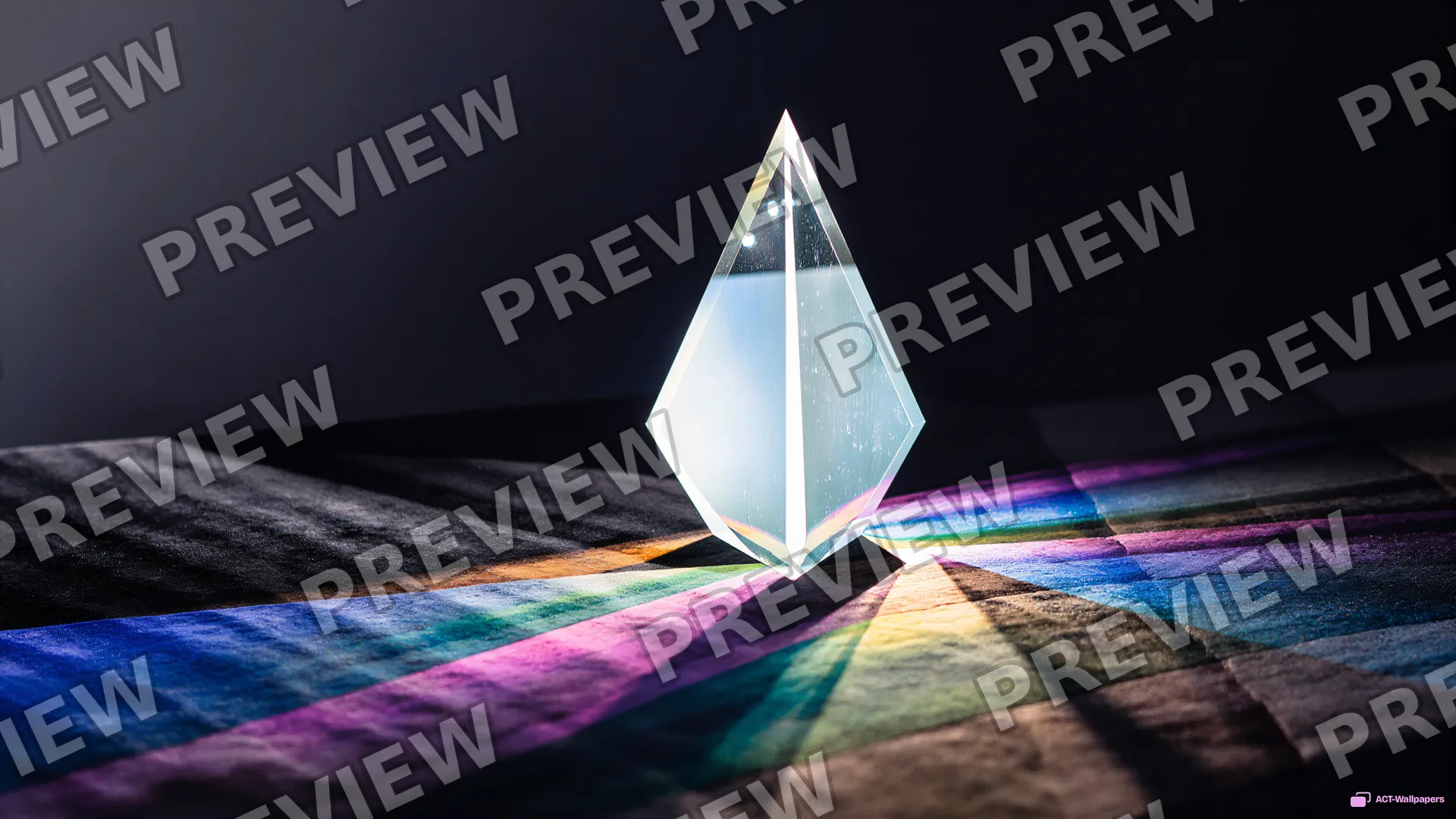 Triangular Prism Spectrum — Glass & light 4K wallpaper