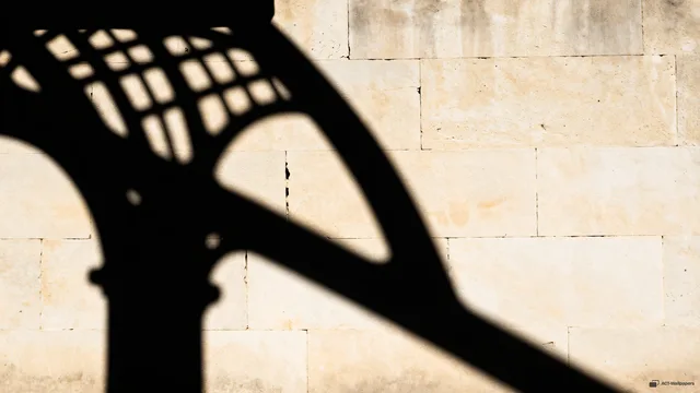 Diagonal Stone Shadow — Shadow play 4K wallpaper