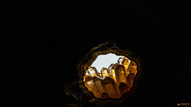 Citrine Geode Core — Crystals & minerals 4K wallpaper