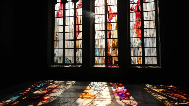 Coloured Light Nave — Stained-glass light 4K wallpaper