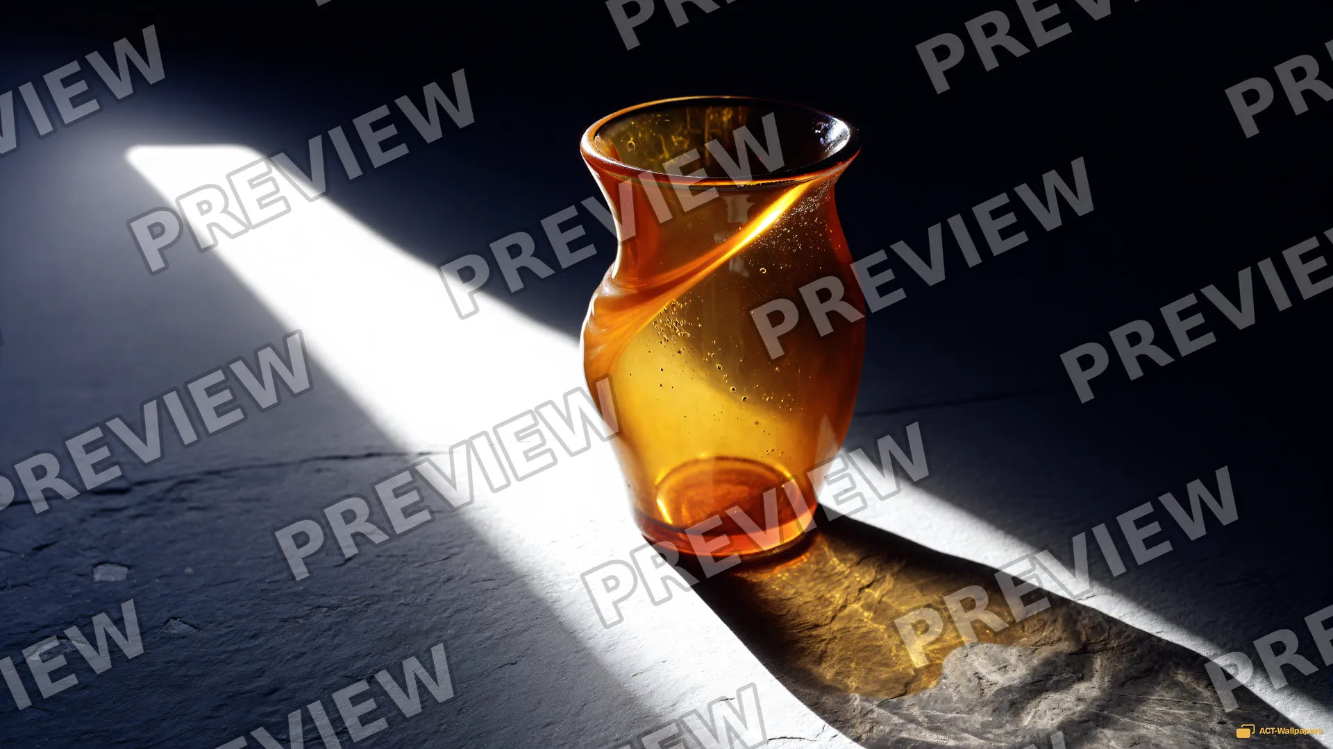 Amber Glass Vase Study — Glass sculpture 4K wallpaper